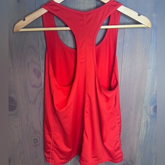 Fabletics Red Racerback Tank Top Small - Picture 2 of 2